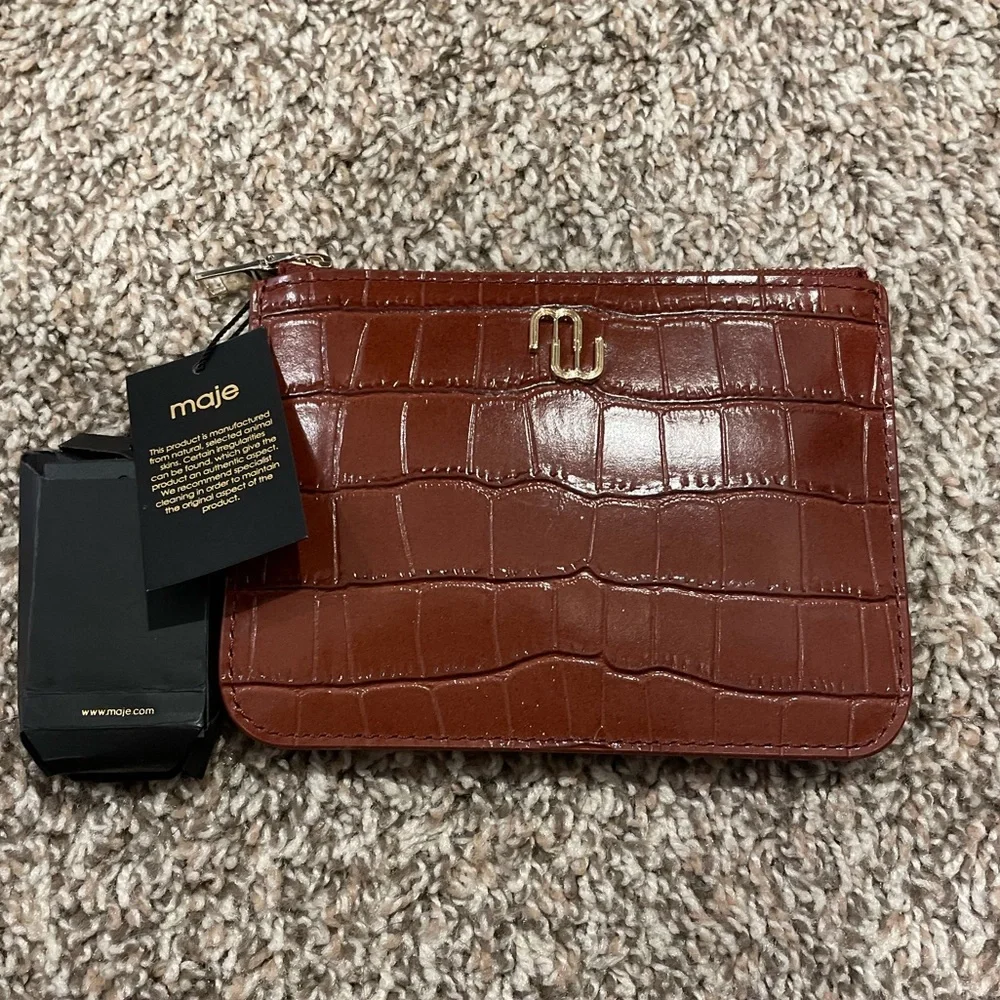 Maje Zip-up embossed leather pouch Cognac - Picture 10 of 10